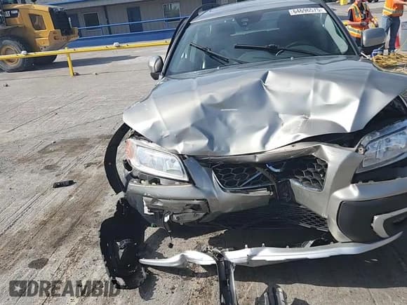 ✅ 2015 Volvo XC70 T5 Drive-E Premier • VIN: YV440MBK2F1220490 • Lot: 64696575. Listed on Copart with 118,022 mi. Free auction sales archive from the USA and detailed vehicle history report at DreamBid. Image 14.