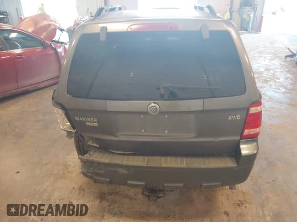 ✅ 2010 Ford Escape XLT • VIN: 1FMCU9D70AKC14713 • Лот: 43427918. Опубликован ранее на IAAI с пробегом 228 263 миль. Бесплатный доступ к архиву аукционных продаж из США и подробный отчёт об истории автомобиля на DreamBid. Изображение 16.