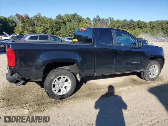 ✅ 2022 Chevrolet Colorado 2WD LT • VIN: 1GCHSCEA2N1158969 • Лот: 67650014. Опубликован ранее на Copart с пробегом 21 536 миль. Бесплатный доступ к архиву аукционных продаж из США и подробный отчёт об истории автомобиля на DreamBid. Изображение 3.