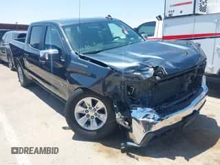 2020 Chevrolet Silverado 1500 LT z VIN 1GCPWCED7LZ180636, wystawiony jako IAAI lot #42689208 z przebiegiem 69 667 mil mil oraz . Historia ofert i sprzedaży dostępna na DreamBid. Obrazek 1.