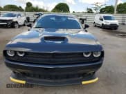 ✅ 2021 Dodge Challenger GT • VIN: 2C3CDZKG0MH605190 • Lot: 52042403. Wystawiony na Copart z przebiegiem 12 872 mil. Bezpłatny archiwum sprzedaży aukcyjnych z USA i szczegółowy raport historii pojazdu na DreamBid. Zdjęcie 5.
