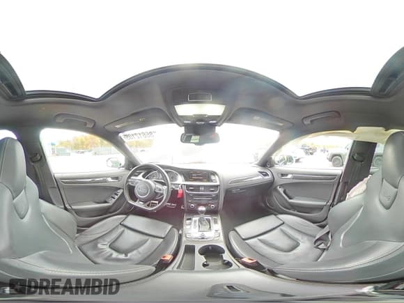 ✅ 2014 Audi S4 Premium Plus • VIN: WAUBGAFL8EA009037 • Lot: 86612105. Wystawiony na Copart z przebiegiem 76 821 mil. Bezpłatny archiwum sprzedaży aukcyjnych z USA i szczegółowy raport historii pojazdu na DreamBid. Zdjęcie 14.