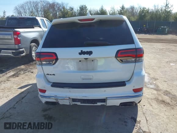 ✅ 2016 Jeep Grand Cherokee Overland • VIN: 1C4RJFCT7GC404435 • Lot: 41518239. Listed on IAAI with 179,960 mi. Free auction sales archive from the USA and detailed vehicle history report at DreamBid. Image 17.