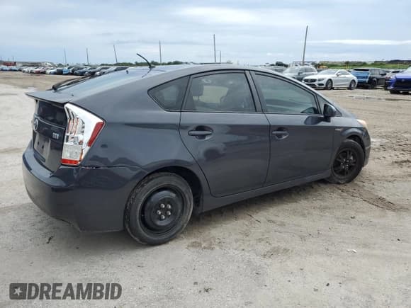 ✅ 2015 Toyota Prius Four • VIN: JTDKN3DUXF1912288 • Lot: 81064435. Listed on Copart with 410,056 mi. Free auction sales archive from the USA and detailed vehicle history report at DreamBid. Image 3.