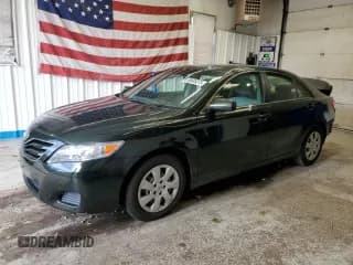 ✅ 2010 Toyota Camry XLE • VIN: 4T4BF3EK7AR038307 • Лот: 86695375. Опубликован ранее на Copart с пробегом 151 918 миль. Бесплатный доступ к архиву аукционных продаж из США и подробный отчёт об истории автомобиля на DreamBid. Изображение 1.