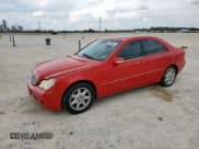 ✅ 2003 Mercedes-Benz C 240 • VIN: WDBRF81J63F429977 • Lot: 93520915. Wystawiony na Copart z przebiegiem 146 774 mil. Bezpłatny archiwum sprzedaży aukcyjnych z USA i szczegółowy raport historii pojazdu na DreamBid. Zdjęcie 1.