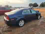 2011 Chevrolet Malibu 1LS z VIN 1G1ZB5E1XBF379694, wystawiony jako Copart lot #83865035 z przebiegiem 120 867 mil mil oraz Szkoda całkowita • Salvage title. Historia ofert i sprzedaży dostępna na DreamBid. Obrazek 3.