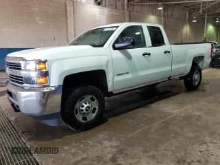 ✅ 2017 Chevrolet Silverado 2500HD Work Truck • VIN: 1GC2CUEG7HZ200118 • Лот: 48985075. Опубликован ранее на Copart с пробегом 290 932 миль. Бесплатный доступ к архиву аукционных продаж из США и подробный отчёт об истории автомобиля на DreamBid. Изображение 1.