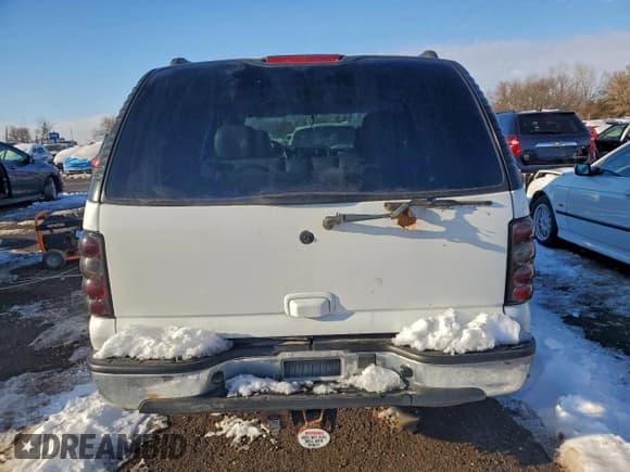 ✅ 2003 Chevrolet Tahoe LS • VIN: 1GNEK13ZX3J274926 • Lot: 95345955. Listed on Copart with 286,942 mi. Free auction sales archive from the USA and detailed vehicle history report at DreamBid. Image 6.