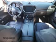 ✅ 2017 Maserati Ghibli • VIN: ZAM57XSS6H1249705 • Лот: 61602993. Опубликован ранее на Copart с пробегом 73 454 миль. Бесплатный доступ к архиву аукционных продаж из США и подробный отчёт об истории автомобиля на DreamBid. Изображение 8.