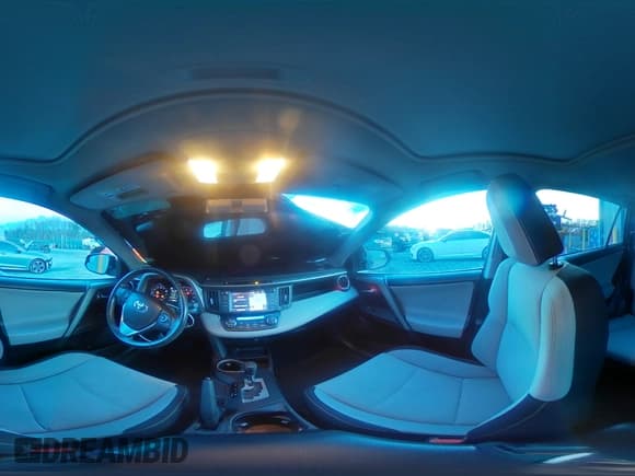 ✅ 2016 Toyota RAV4 XLE • VIN: 2T3RFREV2GW505428 • Lot: 94559915. Wystawiony na Copart z przebiegiem 98 880 mil. Bezpłatny archiwum sprzedaży aukcyjnych z USA i szczegółowy raport historii pojazdu na DreamBid. Zdjęcie 14.