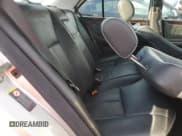 ✅ 2001 Mercedes-Benz E 320 • VIN: WDBJF70J01B300209 • Лот: 93769405. Опубликован ранее на Copart с пробегом 149 213 миль. Бесплатный доступ к архиву аукционных продаж из США и подробный отчёт об истории автомобиля на DreamBid. Изображение 10.