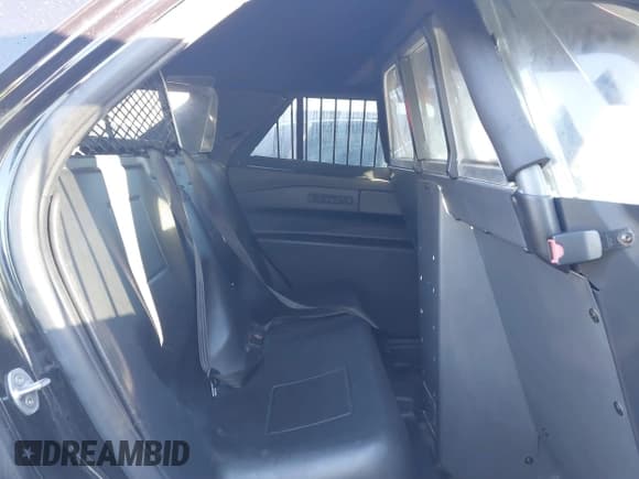 ✅ 2020 Ford Police Interceptor Utility • VIN: 1FM5K8AB6LGB84754 • Lot: 41489713. Wystawiony na IAAI z przebiegiem 76 028 mil. Bezpłatny archiwum sprzedaży aukcyjnych z USA i szczegółowy raport historii pojazdu na DreamBid. Zdjęcie 8.