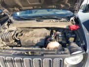 ✅ 2019 Jeep Renegade Latitude • VIN: ZACNJABB2KPK76021 • Lot: 42815751. Listed on IAAI with 188,719 mi. Free auction sales archive from the USA and detailed vehicle history report at DreamBid. Image 10.