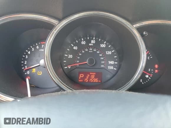 ✅ 2013 Kia Sorento EX • VIN: 5XYKU4A20DG324442 • Lot: 86854675. Listed on Copart with 151,596 mi. Free auction sales archive from the USA and detailed vehicle history report at DreamBid. Image 9.