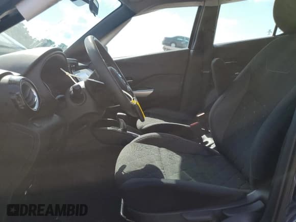 ✅ 2018 Nissan Kicks SR • VIN: 3N1CP5CU0JL521442 • Lot: 71061975. Listed on Copart with 57,553 mi. Free auction sales archive from the USA and detailed vehicle history report at DreamBid. Image 7.