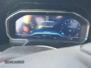 ✅ 2025 Chevrolet Silverado 1500 High Country • VIN: 1GCUKJE81SZ153131 • Lot: 41597428. Listed on IAAI with 3,032 mi. Free auction sales archive from the USA and detailed vehicle history report at DreamBid. Image 7.