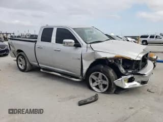 ✅ 2009 Dodge 1500 ST • VIN: 1D3HB18P49S762793 • Lot: 42551145. Wystawiony na Copart z przebiegiem 202 960 mil. Bezpłatny archiwum sprzedaży aukcyjnych z USA i szczegółowy raport historii pojazdu na DreamBid. Zdjęcie 4.