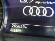 ✅ 2018 Audi Q7 Premium Plus • VIN: WA1LAAF77JD039368 • Lot: 42820703. Listed on IAAI with 265,629 mi. Free auction sales archive from the USA and detailed vehicle history report at DreamBid. Image 15.