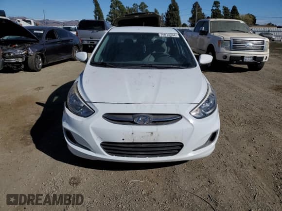 ✅ 2016 Hyundai Accent SE • VIN: KMHCT4AE0GU137458 • Лот: 76072394. Опубликован ранее на Copart с пробегом 127 826 миль. Бесплатный доступ к архиву аукционных продаж из США и подробный отчёт об истории автомобиля на DreamBid. Изображение 5.