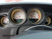 ✅ 2010 Dodge Challenger R/T • VIN: 2B3CJ5DT1AH265214 • Lot: 83183904. Wystawiony na Copart z przebiegiem 122 809 mil. Bezpłatny archiwum sprzedaży aukcyjnych z USA i szczegółowy raport historii pojazdu na DreamBid. Zdjęcie 9.