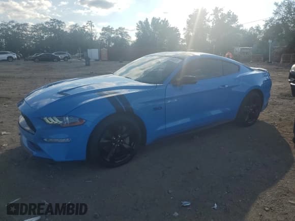 ✅ 2022 Ford Mustang GT • VIN: 1FA6P8CF3N5110240 • Lot: 72098325. Listed on Copart with 20,645 mi. Free auction sales archive from the USA and detailed vehicle history report at DreamBid. Image 1.