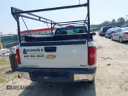 ✅ 2007 Chevrolet Silverado 2500HD Work Truck • VIN: 1GCHK29K57E524691 • Лот: 42817824. Опубликован ранее на IAAI с пробегом 240 919 миль. Бесплатный доступ к архиву аукционных продаж из США и подробный отчёт об истории автомобиля на DreamBid. Изображение 16.