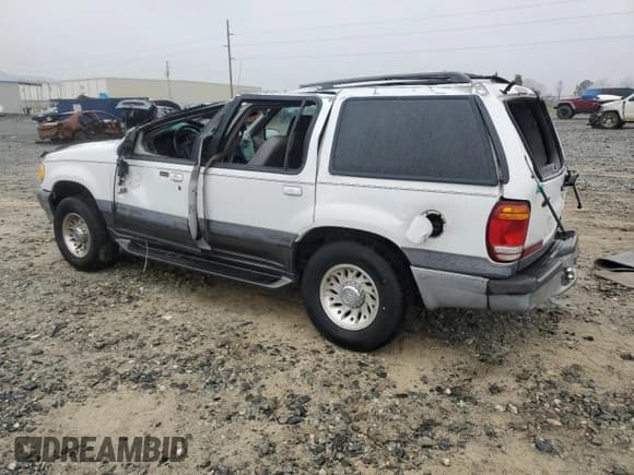 ✅ 1999 Mercury Mountaineer • VIN: 4M2ZU52E2XUJ03628 • Lot: 49767875. Listed on Copart with 156,348 mi. Free auction sales archive from the USA and detailed vehicle history report at DreamBid. Image 2.