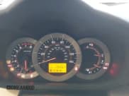 ✅ 2012 Toyota RAV4 • VIN: 2T3ZF4DVXCW125011 • Lot: 43506231. Wystawiony na IAAI z przebiegiem 172 567 mil. Bezpłatny archiwum sprzedaży aukcyjnych z USA i szczegółowy raport historii pojazdu na DreamBid. Zdjęcie 7.