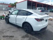 ✅ 2025 Tesla Model Y Long Range • VIN: 7SAYGDED6SA373016 • Lot: 43214265. Listed on IAAI with 3,718 mi. Free auction sales archive from the USA and detailed vehicle history report at DreamBid. Image 3.