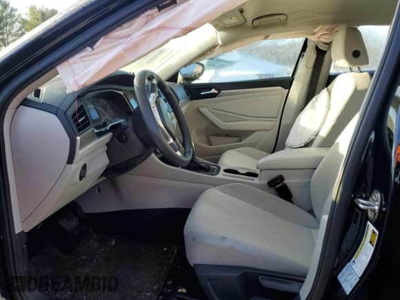 ✅ 2019 Volkswagen Jetta S • VIN: 3VWC57BU7KM113576 • Лот: 85924174. Опубликован ранее на Copart с пробегом 40 336 миль. Бесплатный доступ к архиву аукционных продаж из США и подробный отчёт об истории автомобиля на DreamBid. Изображение 7.