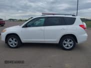 ✅ 2012 Toyota RAV4 • VIN: 2T3BF4DV7CW250100 • Лот: 43086645. Опубликован ранее на IAAI с пробегом 168 678 миль. Бесплатный доступ к архиву аукционных продаж из США и подробный отчёт об истории автомобиля на DreamBid. Изображение 14.