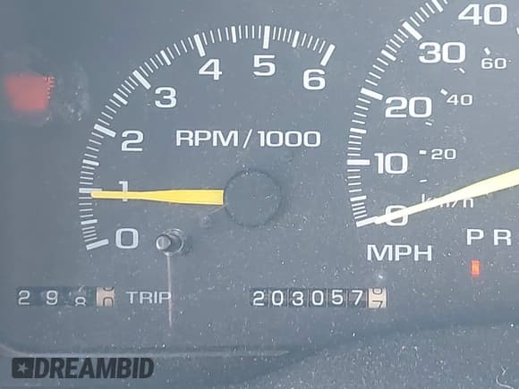 ✅ 1998 Chevrolet Silverado 1500 • VIN: 2GCEK19R6W1195946 • Lot: 43425299. Wystawiony na IAAI z przebiegiem 203 057 mil. Bezpłatny archiwum sprzedaży aukcyjnych z USA i szczegółowy raport historii pojazdu na DreamBid. Zdjęcie 16.