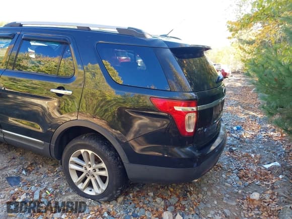 ✅ 2012 Ford Explorer XLT • VIN: 1FMHK8D81CGB04046 • Lot: 43312197. Wystawiony na IAAI z przebiegiem 188 968 mil. Bezpłatny archiwum sprzedaży aukcyjnych z USA i szczegółowy raport historii pojazdu na DreamBid. Zdjęcie 3.