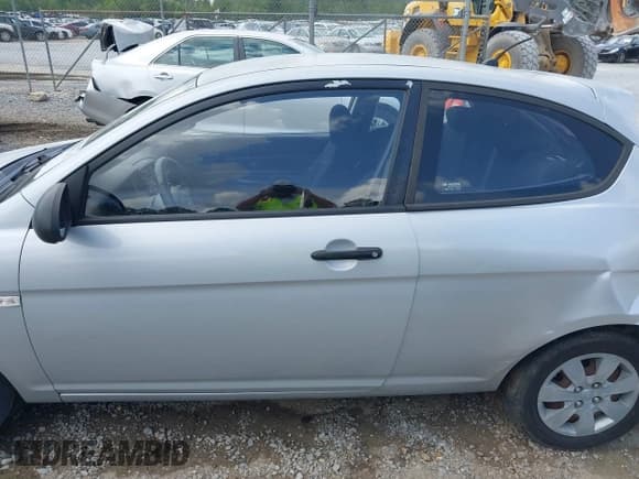 ✅ 2008 Hyundai Accent GS • VIN: KMHCM36C38U067440 • Лот: 42299742. Опубликован ранее на IAAI с пробегом 218 420 миль. Бесплатный доступ к архиву аукционных продаж из США и подробный отчёт об истории автомобиля на DreamBid. Изображение 14.