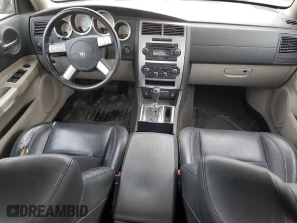 ✅ 2006 Dodge Charger R/T • VIN: 2B3KA53H16H301354 • Лот: 84337464. Размещён на Copart с пробегом 167 442 миль миль. Получите бесплатный доступ к архиву аукционных продаж из США и посмотрите подробный отчёт об истории автомобиля на DreamBid. Изображение 8.