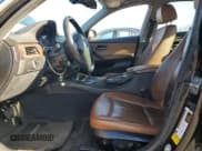 ✅ 2011 BMW 3 Series 335i xDrive • VIN: WBAPL5C58BA918969 • Лот: 67989885. Опубликован ранее на Copart с пробегом 127 303 миль. Бесплатный доступ к архиву аукционных продаж из США и подробный отчёт об истории автомобиля на DreamBid. Изображение 7.