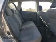 ✅ 2010 Honda Fit • VIN: JHMGE8H20AC029582 • Лот: 92826925. Опубликован ранее на Copart с пробегом 93 477 миль. Бесплатный доступ к архиву аукционных продаж из США и подробный отчёт об истории автомобиля на DreamBid. Изображение 10.