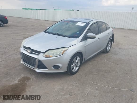 ✅ 2013 Ford Focus SE • VIN: 1FADP3F2XDL201650 • Lot: 43514440. Wystawiony na IAAI z przebiegiem 144 903 mil. Bezpłatny archiwum sprzedaży aukcyjnych z USA i szczegółowy raport historii pojazdu na DreamBid. Zdjęcie 2.