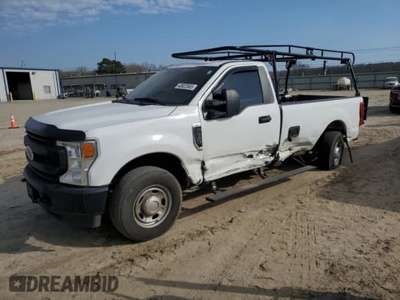 ✅ 2022 Ford F-250 XL • VIN: 1FTBF2A61NEF23849 • Lot: 43822565. Wystawiony na Copart z przebiegiem 36 256 mil. Bezpłatny archiwum sprzedaży aukcyjnych z USA i szczegółowy raport historii pojazdu na DreamBid. Zdjęcie 1.