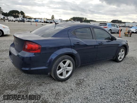 ✅ 2013 Dodge Avenger SE • VIN: 1C3CDZAB5DN752991 • Лот: 86162764. Опубликован ранее на Copart с пробегом 179 227 миль. Бесплатный доступ к архиву аукционных продаж из США и подробный отчёт об истории автомобиля на DreamBid. Изображение 3.