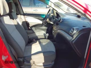 ✅ 2011 Chevrolet Aveo 2LT • VIN: KL1TG6DE9BB128477 • Lot: 41991094. Wystawiony na IAAI z przebiegiem 166 424 mil. Bezpłatny archiwum sprzedaży aukcyjnych z USA i szczegółowy raport historii pojazdu na DreamBid. Zdjęcie 5.