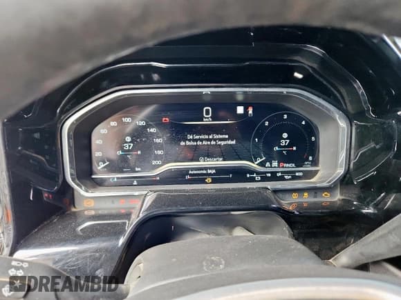 ✅ 2022 GMC Sierra 1500 SLE • VIN: 3GTPUBEK7NG625457 • Лот: 59371535. Опубликован ранее на Copart с пробегом Не указан. Бесплатный доступ к архиву аукционных продаж из США и подробный отчёт об истории автомобиля на DreamBid. Изображение 9.