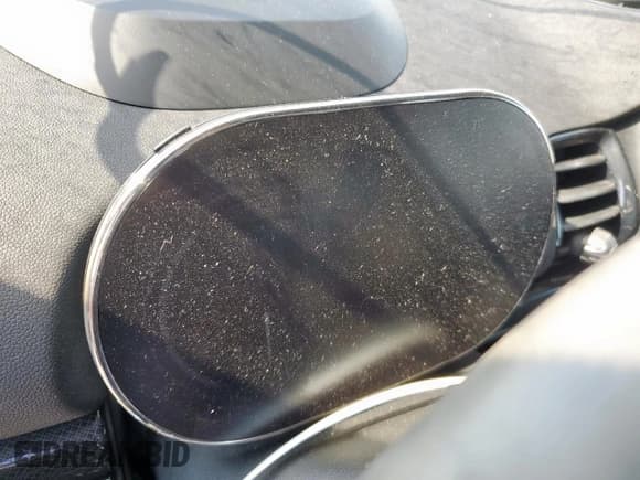 ✅ 2023 MINI Clubman Cooper S • VIN: WMWXJ1C04P2T84261 • Lot: 63226015. Wystawiony na Copart z przebiegiem Nie podano. Bezpłatny archiwum sprzedaży aukcyjnych z USA i szczegółowy raport historii pojazdu na DreamBid. Zdjęcie 9.