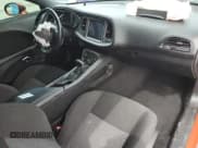 ✅ 2020 Dodge Challenger R/T • VIN: 2C3CDZBT0LH196345 • Lot: 51598754. Wystawiony na Copart z przebiegiem 33 289 mil. Bezpłatny archiwum sprzedaży aukcyjnych z USA i szczegółowy raport historii pojazdu na DreamBid. Zdjęcie 8.