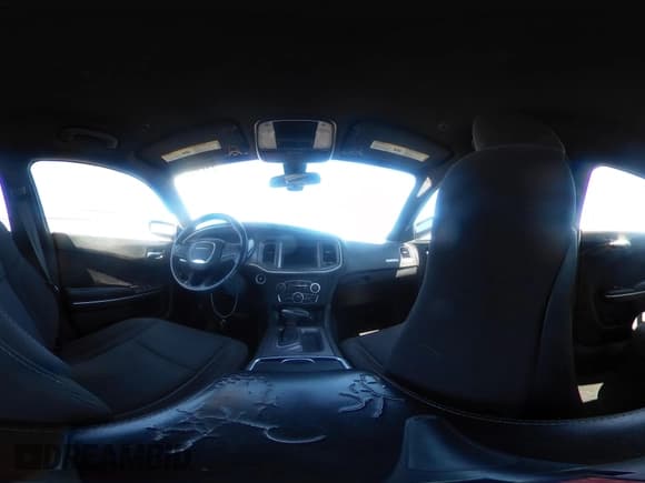 ✅ 2019 Dodge Charger SXT • VIN: 2C3CDXBG6KH650166 • Лот: 43170475. Опубликован ранее на IAAI с пробегом 109 177 миль. Бесплатный доступ к архиву аукционных продаж из США и подробный отчёт об истории автомобиля на DreamBid. Изображение 18.