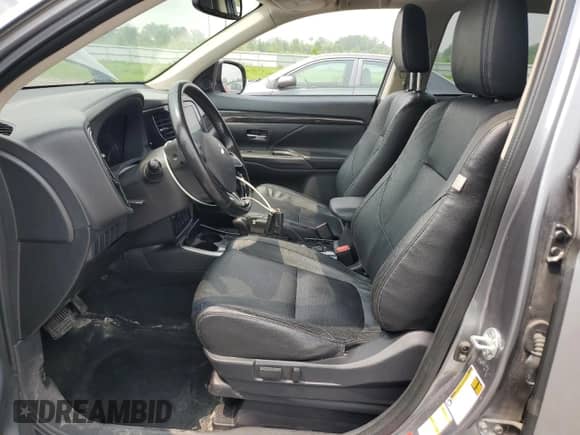 2017 Mitsubishi Outlander ES с VIN JA4AZ2A36HZ612381, выставлен на аукционе Copart как лот 59613015 с пробегом 141 811 миль миль и Списание • Salvage title. История ставок и продаж доступна на DreamBid. Изображение 7.