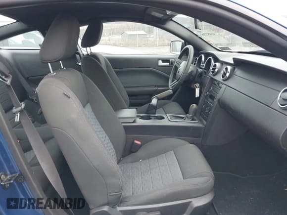 ✅ 2009 Ford Mustang GT • VIN: 1ZVHT82HX95119781 • Лот: 41482288. Опубликован ранее на IAAI с пробегом 70 757 миль. Бесплатный доступ к архиву аукционных продаж из США и подробный отчёт об истории автомобиля на DreamBid. Изображение 5.