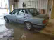 1989 BMW 3 Series 325i with VIN WBAAD2305KED23370, listed as a Copart auction lot 43777225 with 194,949 mi miles and Salvage title. Bid and sale history available at DreamBid. Image 2.