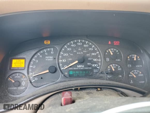 ✅ 2002 Chevrolet Silverado 2500HD LT • VIN: 1GCHK23U72F217178 • Lot: 68378834. Wystawiony na Copart z przebiegiem 327 008 mil. Bezpłatny archiwum sprzedaży aukcyjnych z USA i szczegółowy raport historii pojazdu na DreamBid. Zdjęcie 9.